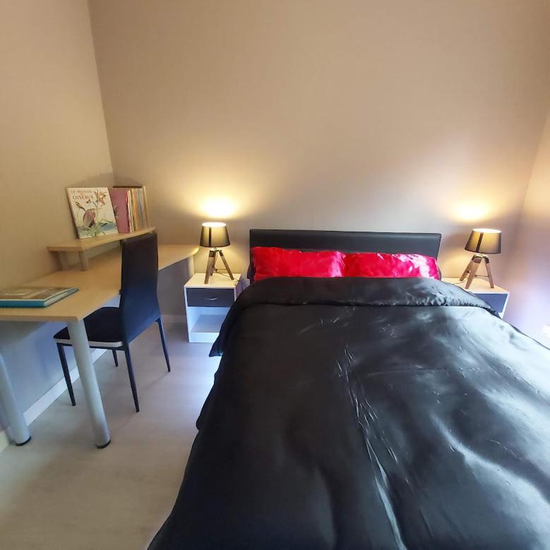 Au Pays D'Angeline Hotel La Pacaudière Værelse billede